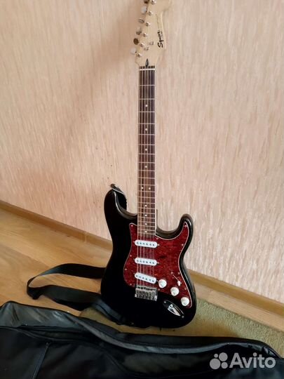 Электрогитара fender squier bullet stratocaster
