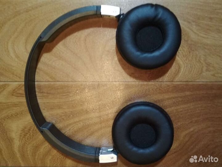 Беспроводные наушники Bluetooth