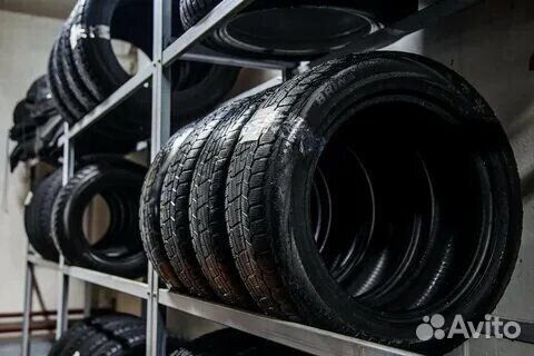 Westlake SA37 245/40 R20