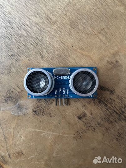 Ультразвуковой датчик растояния hc-sr04