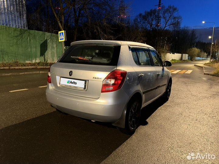 Skoda Fabia 1.6 МТ, 2013, 243 100 км