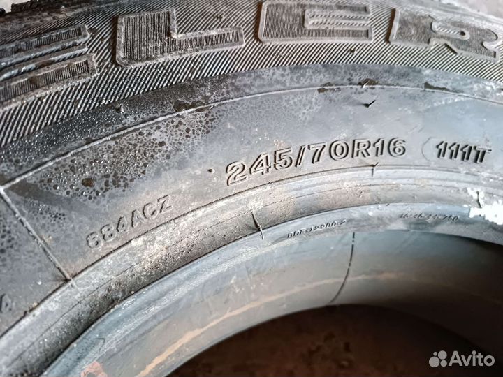 Dunlop Dectes SP001 245/70 R16