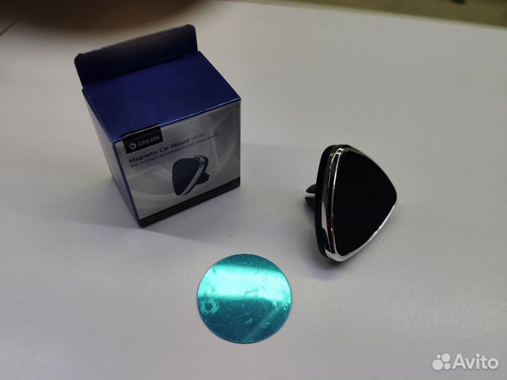 Магнитный держатель телефона в воздухавод