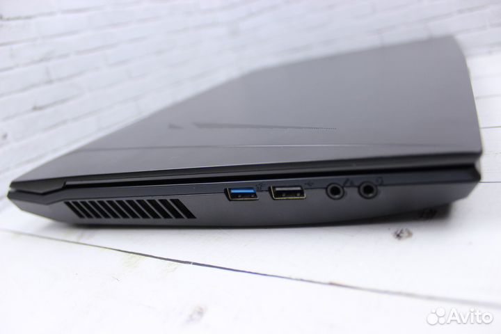 Игровой Ноутбук I5 10400, RTX 3070M 8GB, 8GB, 500G