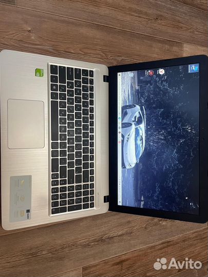 Игровой ноутбук asus Geforce Mx110 -2gb/Ssd 256gb