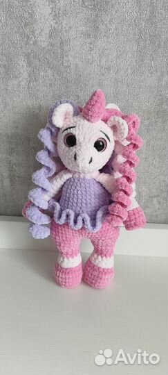 Вязаный единорог