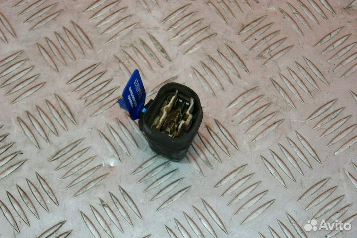 Реле Kawasaki GPZ400R