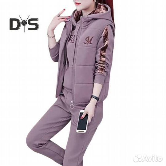 Спортивный костюм (женский)