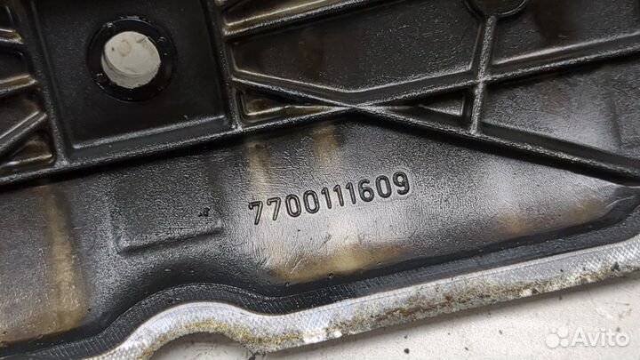 Крышка клапанная двс Renault Master