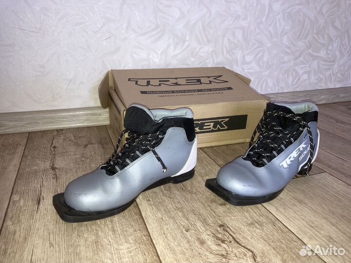 Ботинки лыжные р.37