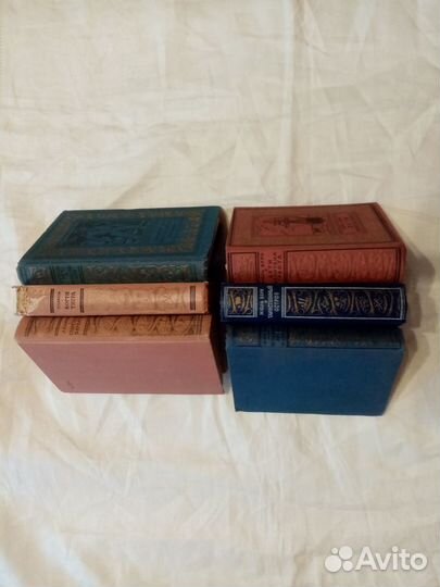 Библиотека приключений и фантастики.