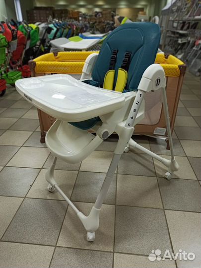 Стульчик для кормления ребенка