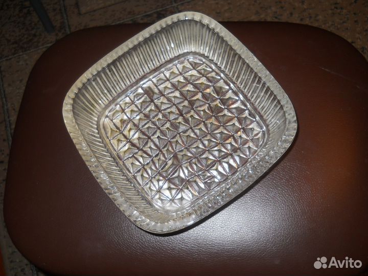 Стаканы, бокалы, рюмки и другая посуда