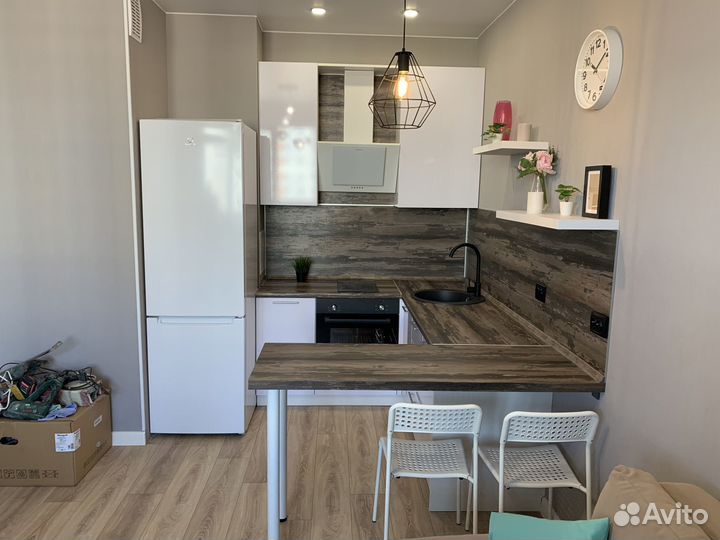 Кухня в студию с барной стойкой ксп:39549