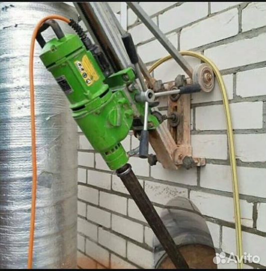 Алмазное сверление отверстий