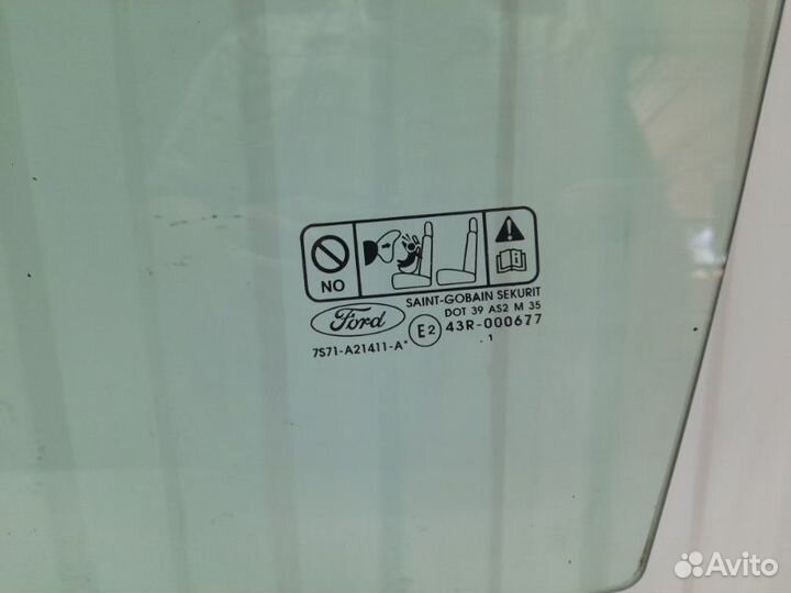 Стекло двери передней левой Ford Mondeo 4