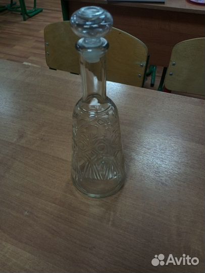 Штофф стеклянный