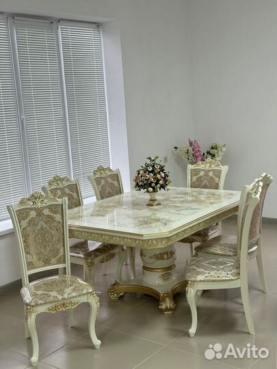 Стол, стулья набор.Оплата при получении