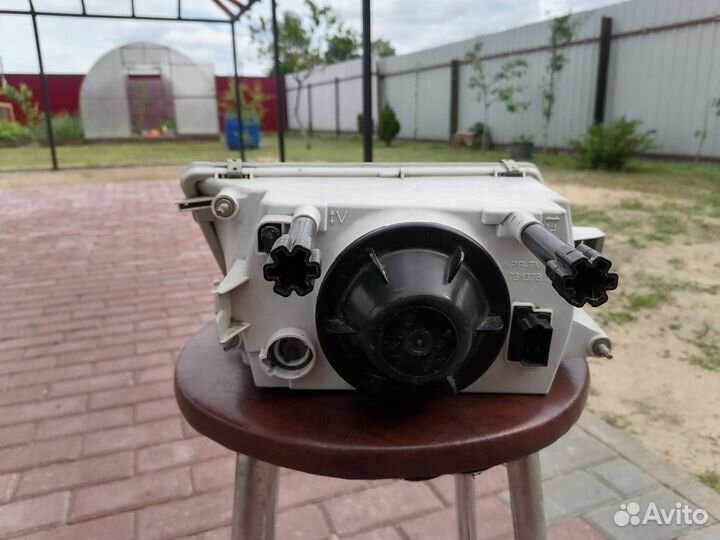 Фара левая ваз 2114