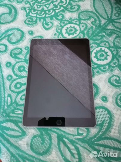 Планшет apple iPad 6