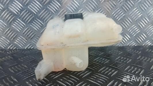 Бачок расширительный ford focus 3 (DNK44NP01)