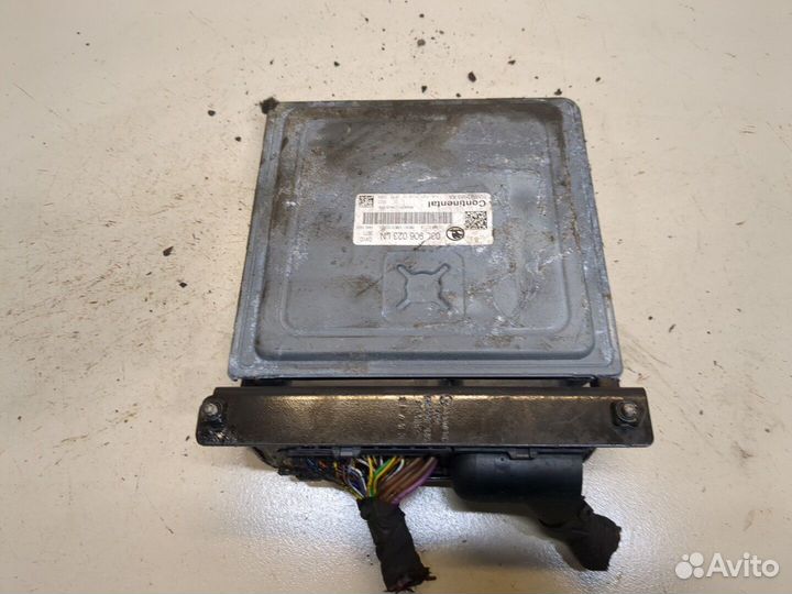 Блок управления двигателем Skoda Rapid, 2013
