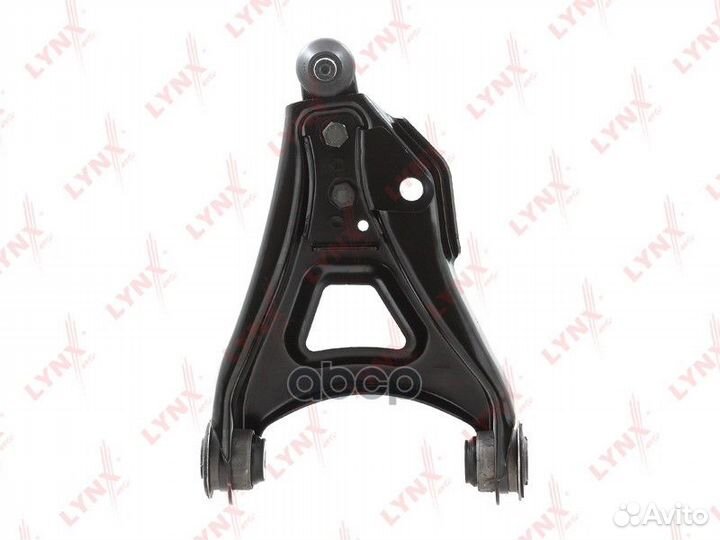 Рычаг нижний правый передней подвески C5244R LY