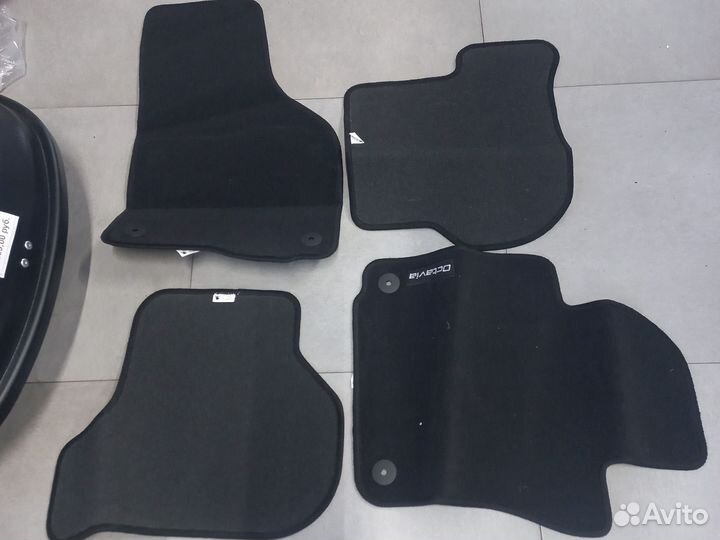 Коврики в салон текстильные Octavia