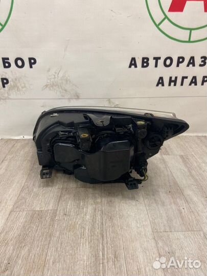 Фара передняя правая Ford Focus CB4 qqdb (1.8)