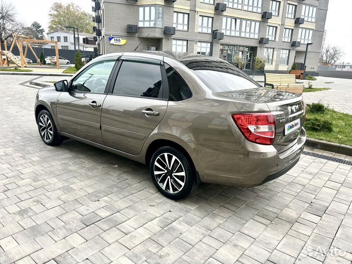 LADA Granta 1.6 МТ, 2021, 44 000 км