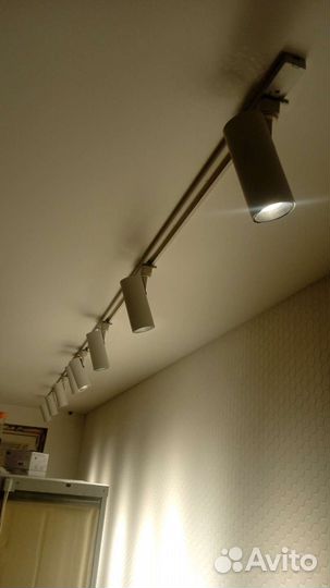 Трековые светильники + трек