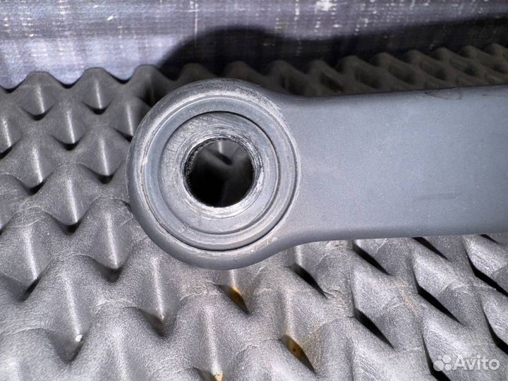 Дворник передний Chevrolet Trailblazer GMT360 LL8