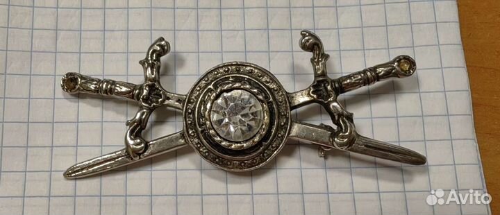 Винтажная Брошь- Брошка. Скрещённые мечи