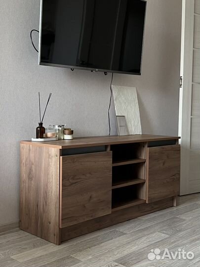 Тумба под телевизор
