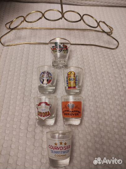 Набор стопок на подставке-винтаж Европа