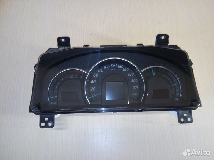 Панель приборов Toyota Camry V50 2.5 АКПП