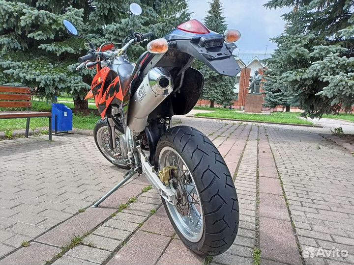 Supermoto KTM-625 SMC