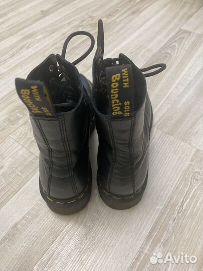 Dr martens 37