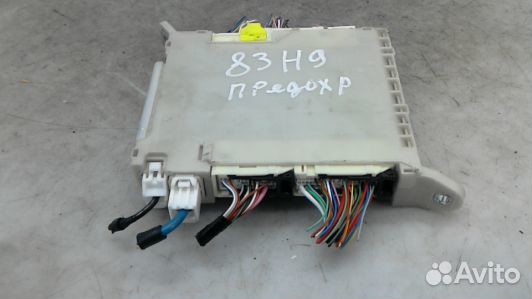 Блок предохранителей lexus GS 4 (83H09M103)