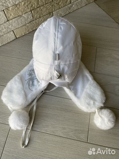 Шапка для девочки новая