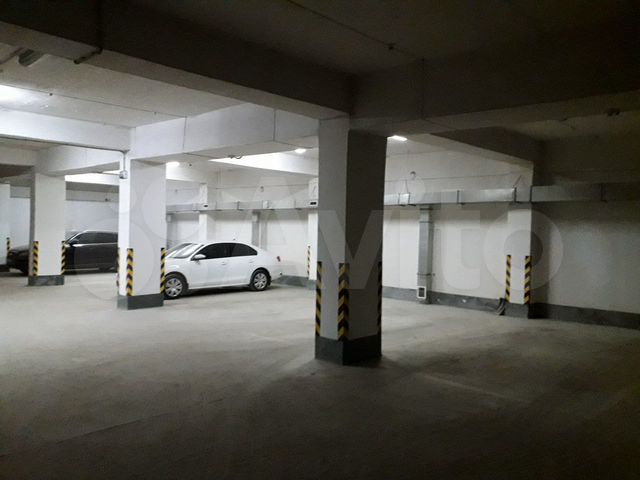 Машиноместо 16. Видеонаблюдение в подземном паркинге.