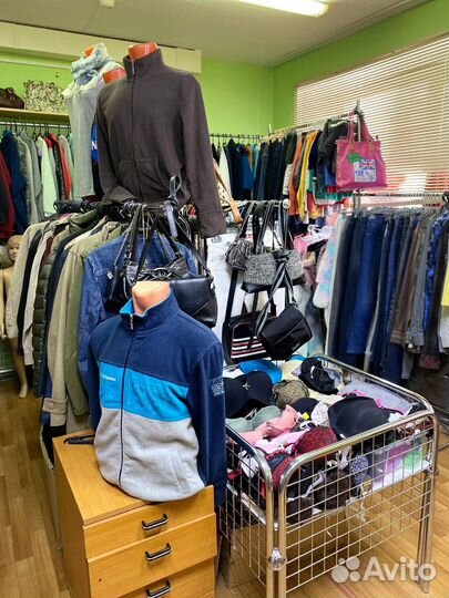Продам готовый бизнес магазин одежды