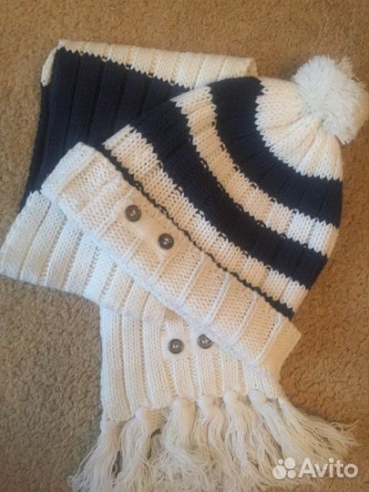 Комплект шапка, шарф