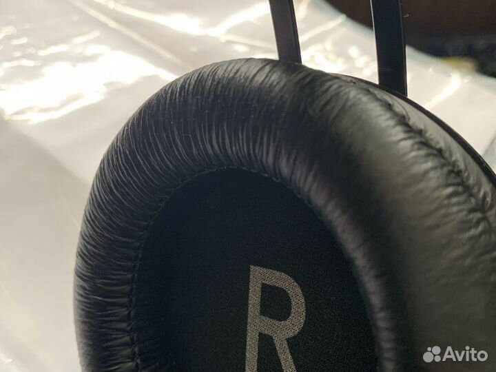 Наушники akg k52