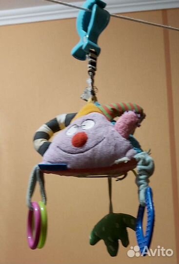 Игрушки на ножки и ручки