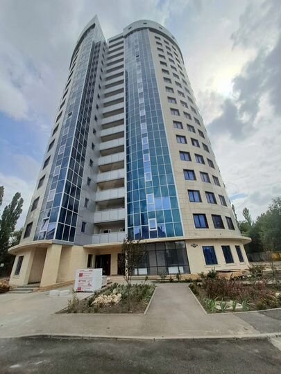 2-к. квартира, 85 м², 5/19 эт.