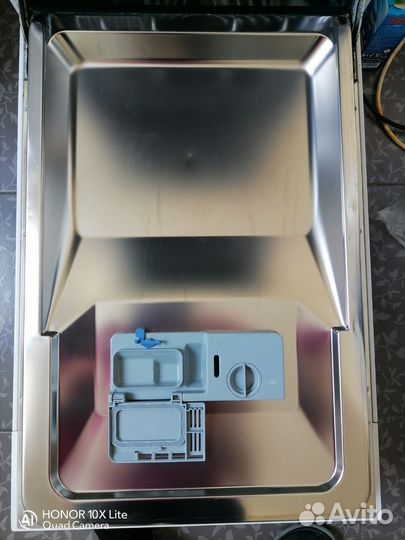 Посудомоечная машина Hotpoint Ariston