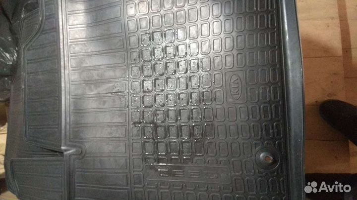 Автомобильные коврики резиновые kia ceed 2020