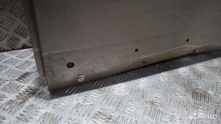 Дверь Sandero (08-14) зад L под молдинг с дефектом б\у (арт. 821018232R)