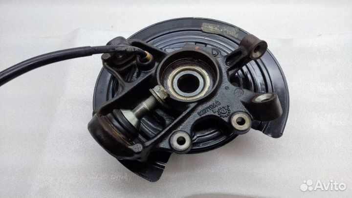 Кулак поворотный задний левый Jeep Grand Cherokee